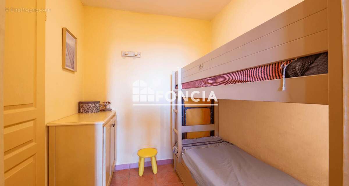 Appartement à LES ISSAMBRES