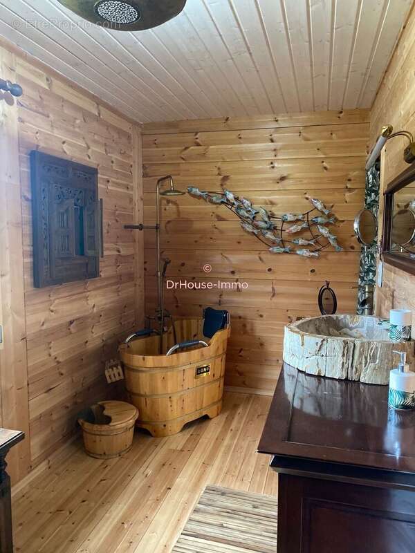 Maison à LA HAYE-D'ECTOT