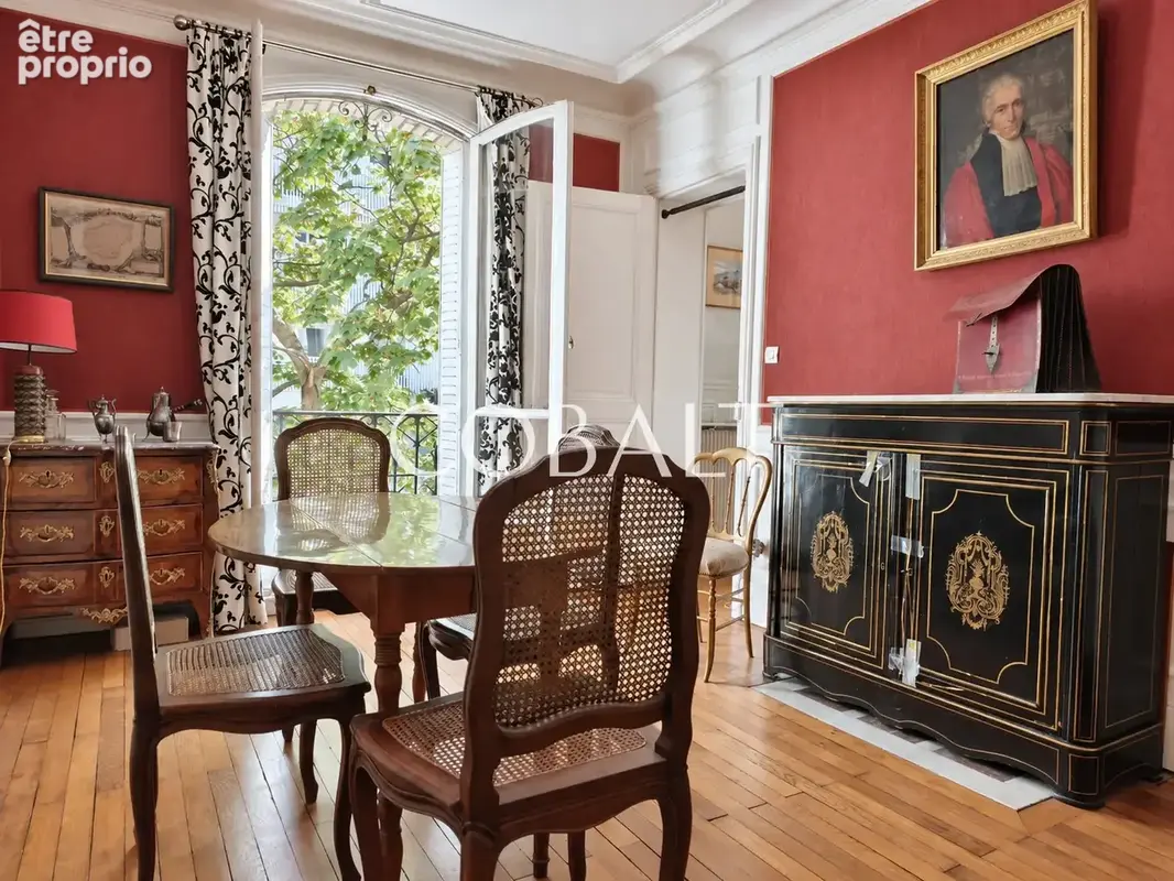 Paris XVIe   Appartement familial avec beau potentiel - photo 4