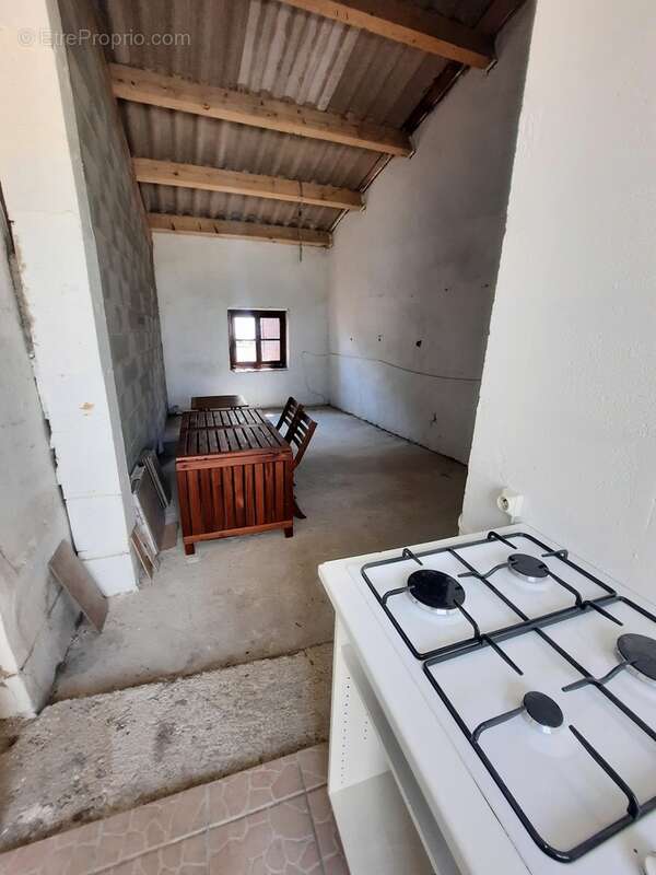 Maison à THEZAN-LES-BEZIERS