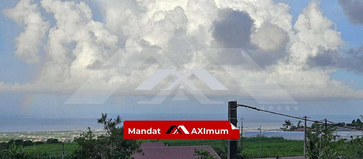 Maison à SAINTE-SUZANNE