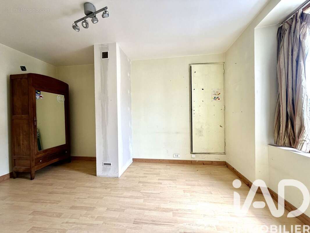 Maison 205 m² à Guingamp  - photo 7