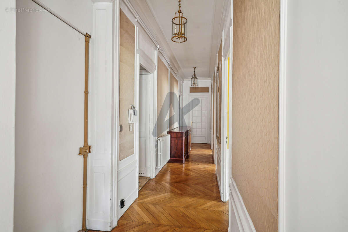 Appartement à LYON-1E