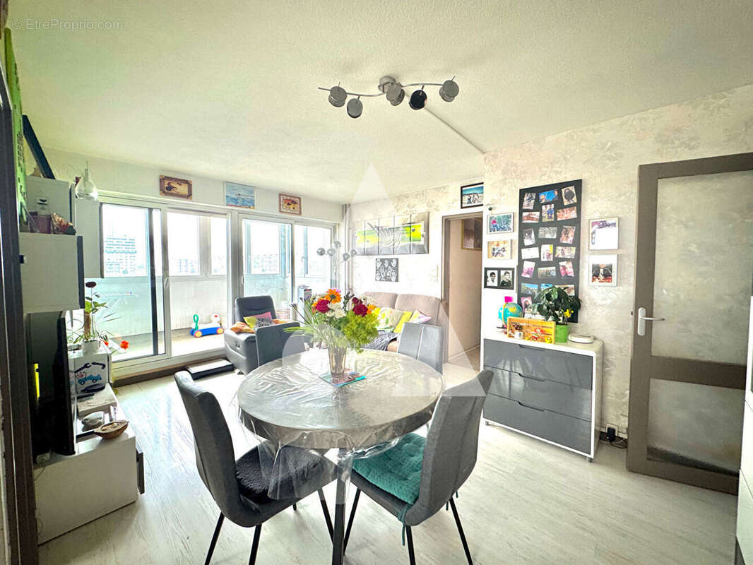 Appartement à LA ROCHELLE