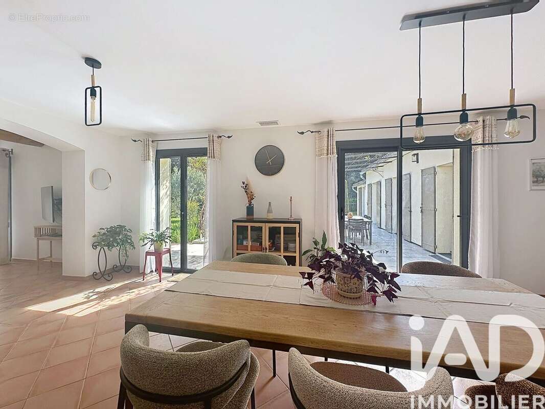 Photo 7 - Maison à MORIERES-LES-AVIGNON