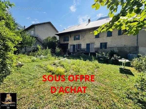Maison à LE PERIER
