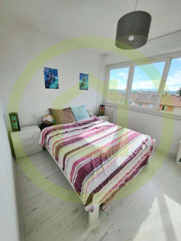 Appartement à SAINT-FONS