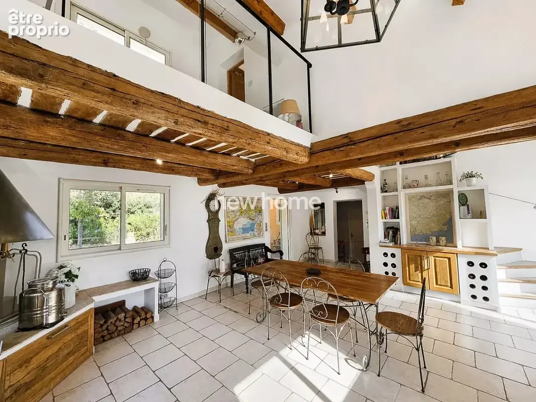 Carcès – Propriété d’exception de 300 m² avec piscine, vue panoramique et 3,5 hectares - photo 13