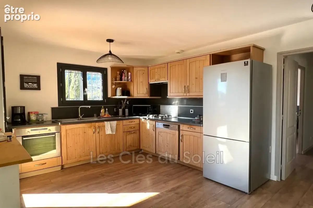 Maison 4 pièces 95 m² à vendre à Toulon (83200) - photo 7