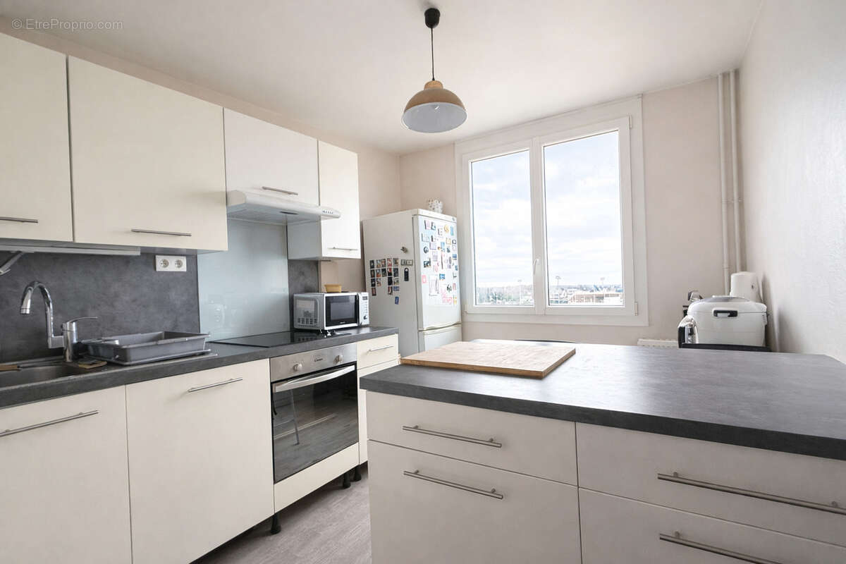 Appartement à JOUE-LES-TOURS