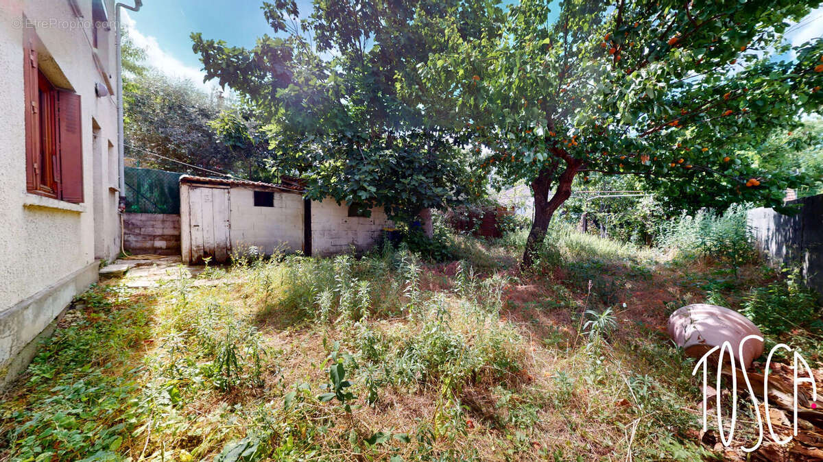 Maison à VITRY-SUR-SEINE