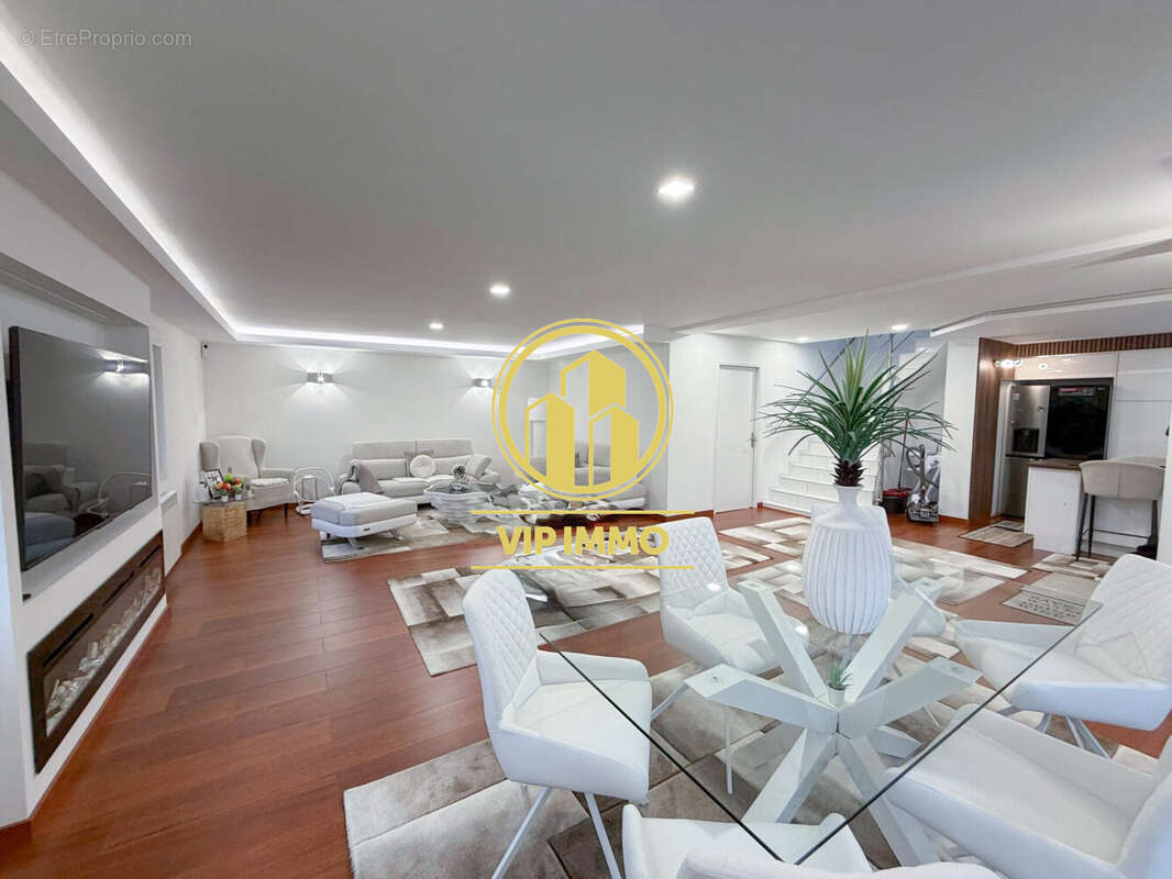 Maison à FACHES-THUMESNIL