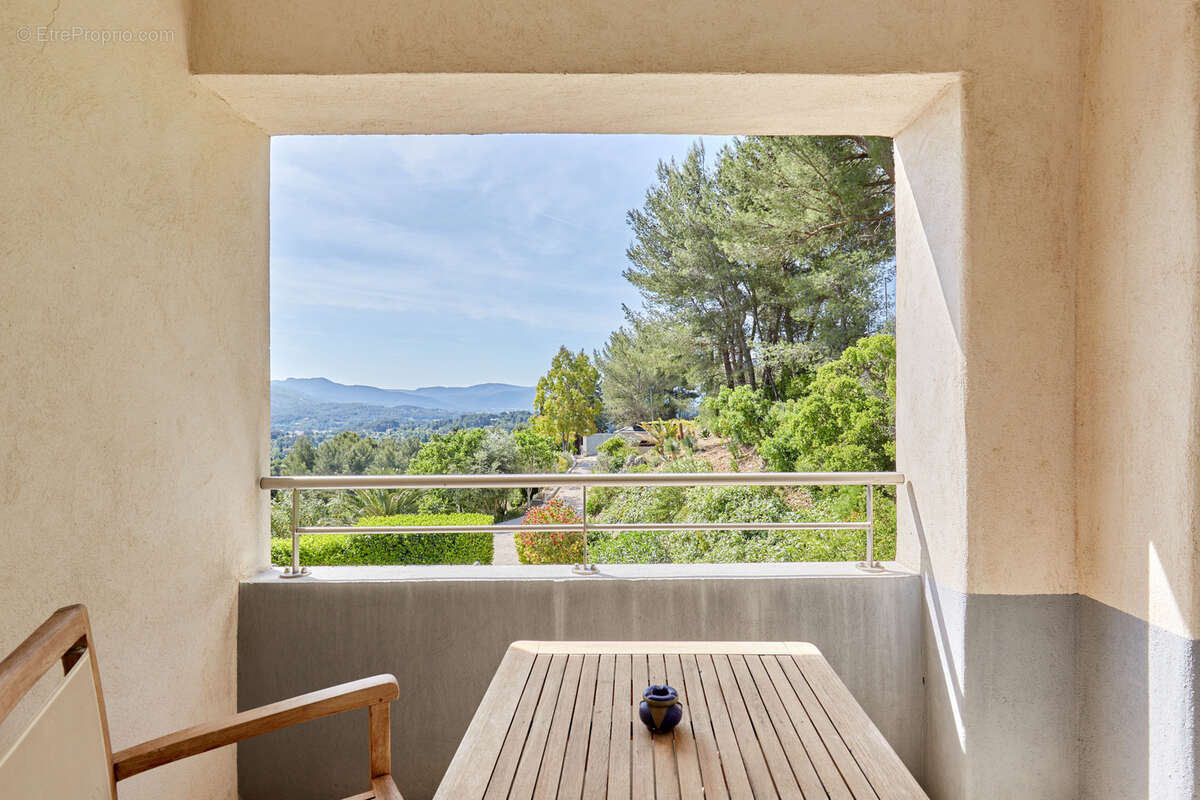 Maison à ROQUEVAIRE