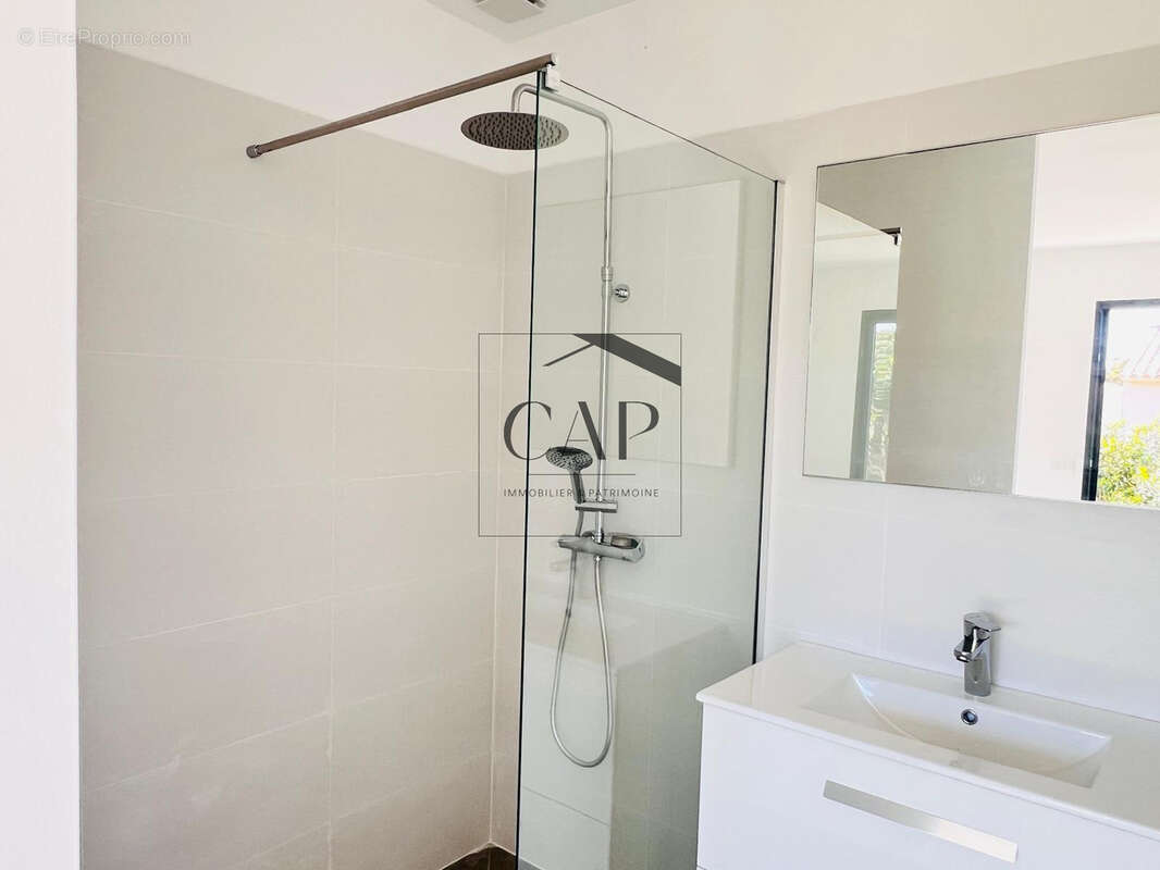 Villa individuelleT4 neuve de 106 m2 avec piscine & jardin   Sainte-Lucie de Porto-Vecchio   New 3-Bedroom Vil - photo 10