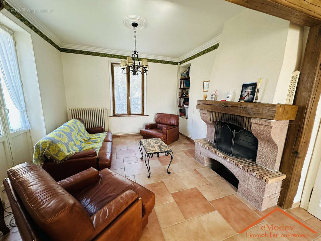 Maison à DOCELLES