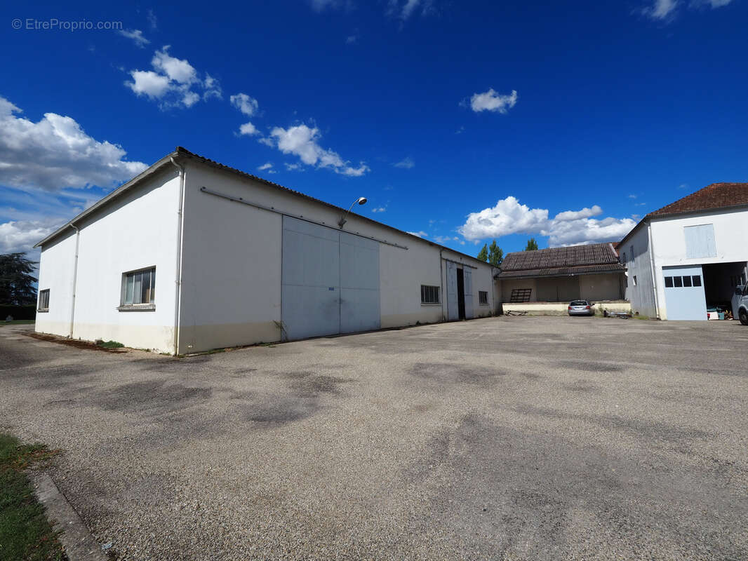 Commerce à MARMANDE