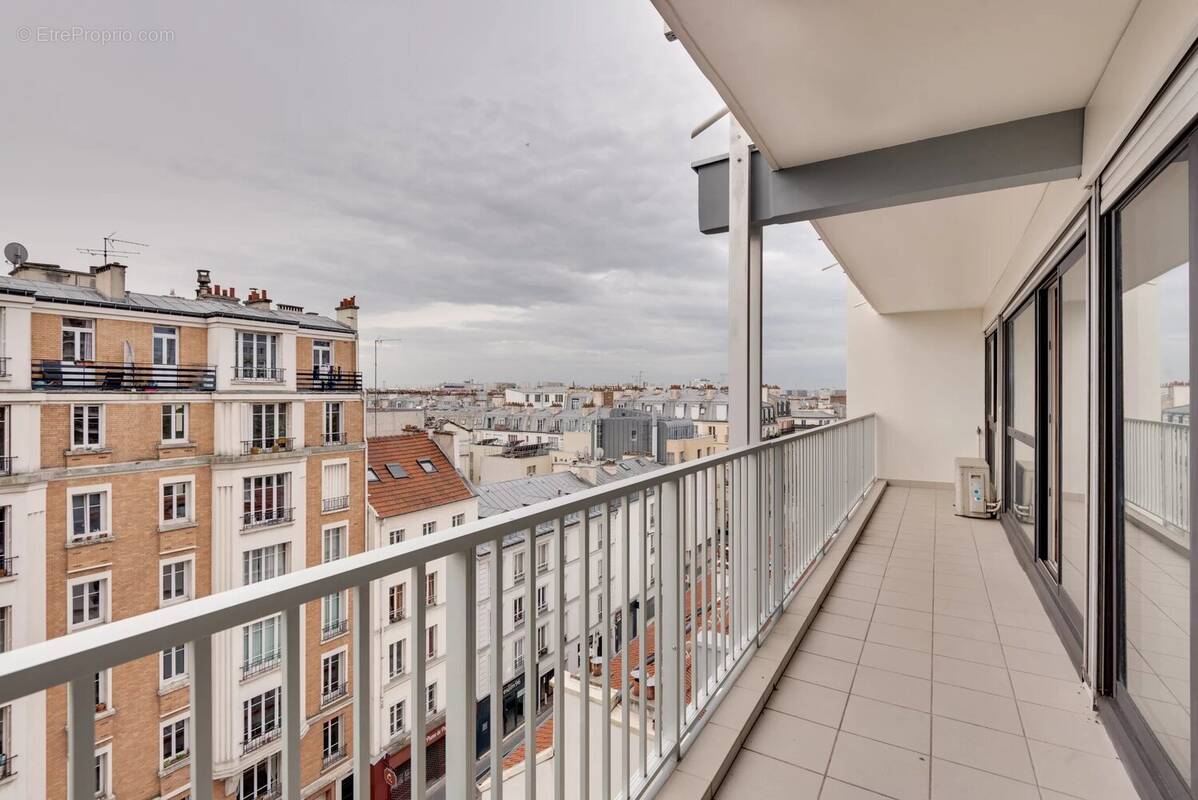 Appartement à PARIS-11E