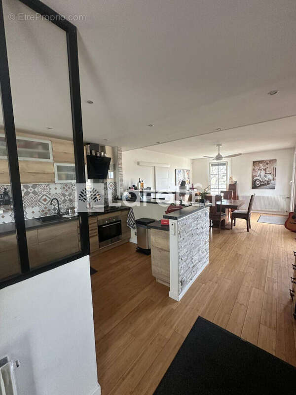 Appartement à VILLIERS-LE-BEL