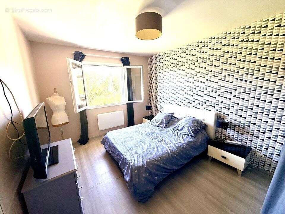 Maison 129 m² à Seissan  - photo 9