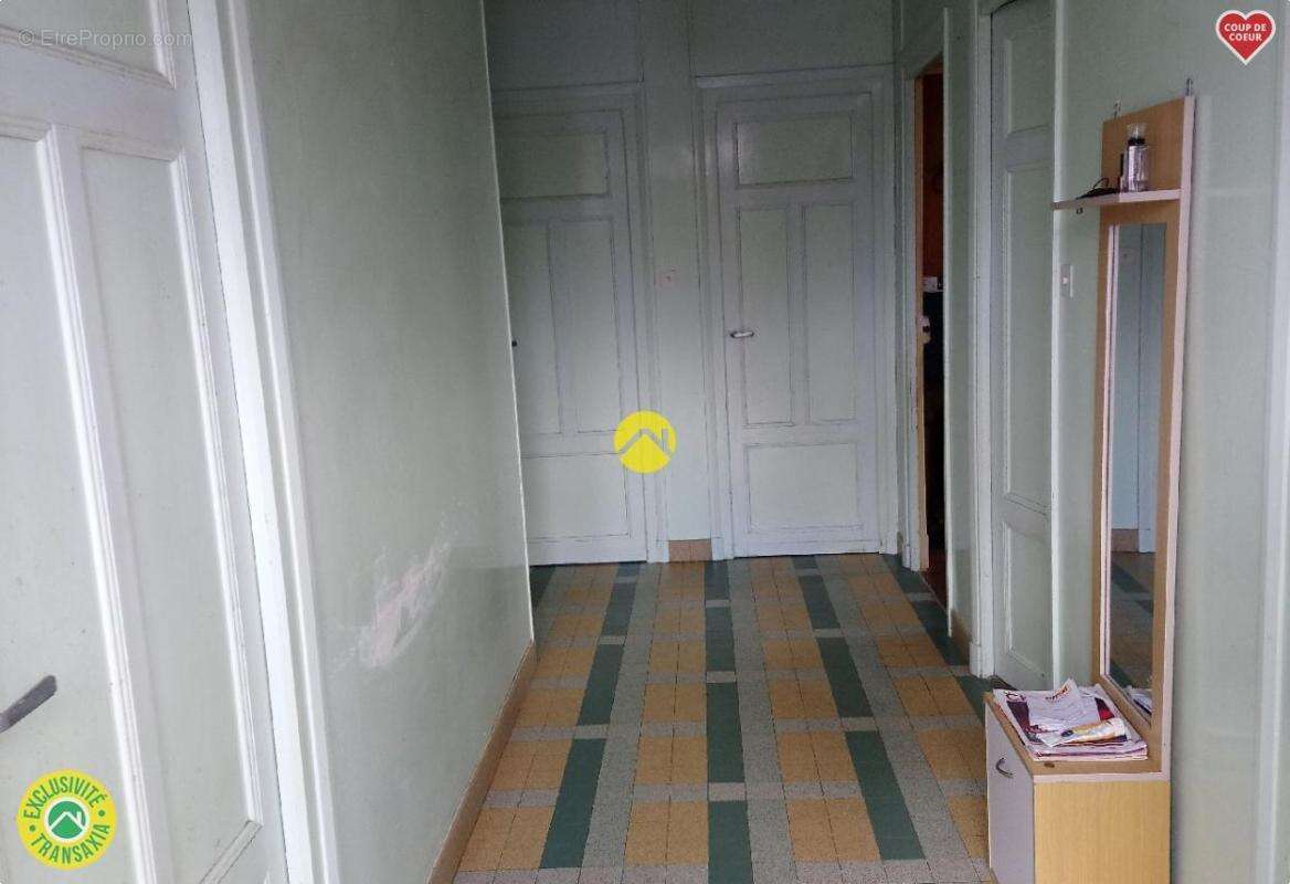 Maison à SAINT-AMAND-MONTROND