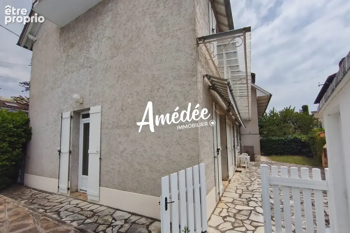 Maison 11 pièces 304 m² à vendre à Saint-Cere (46400) - photo 3