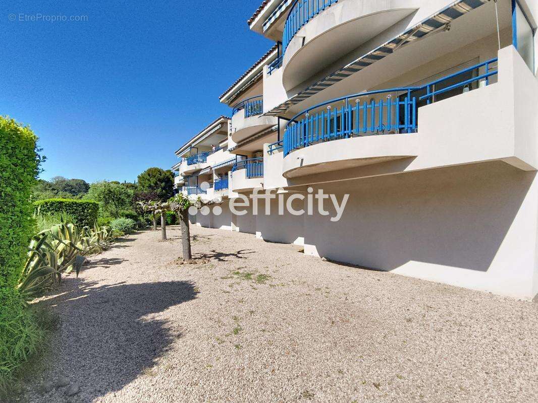 Appartement à SAINT-RAPHAEL
