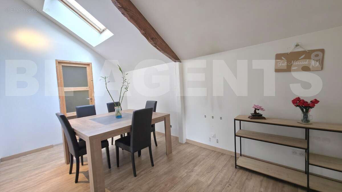 20251103_101814 - Maison à YVRE-LE-POLIN