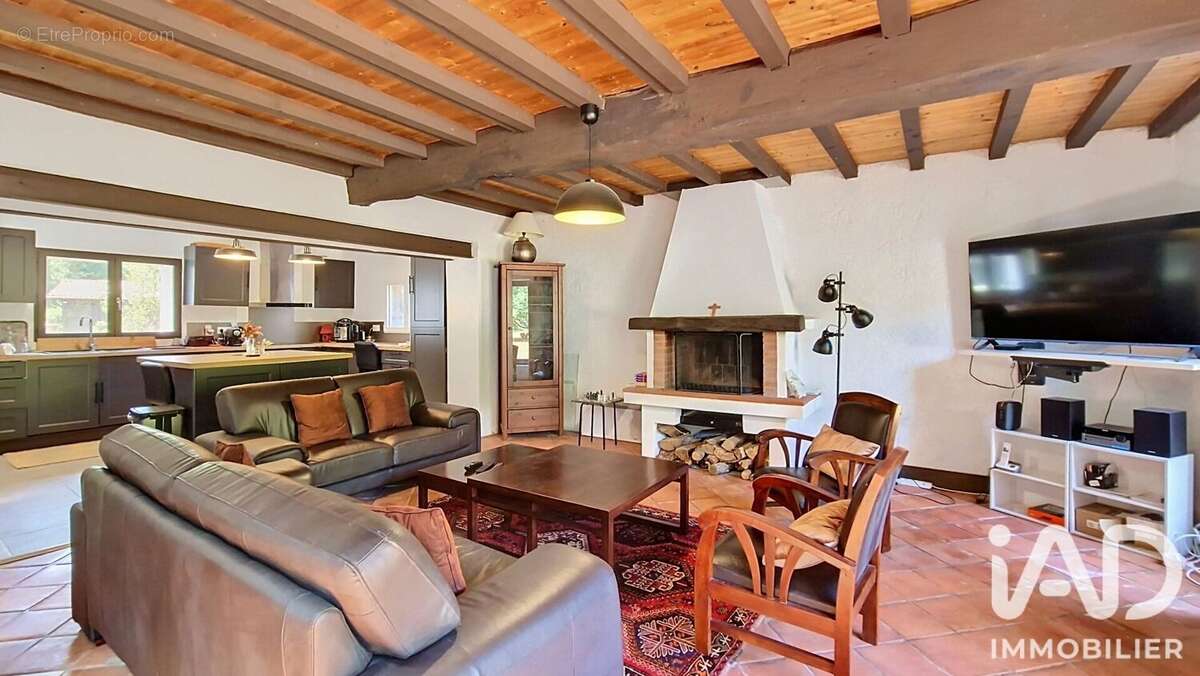 Maison 209 m² à Saugnacq-Et-Muret  - photo 5