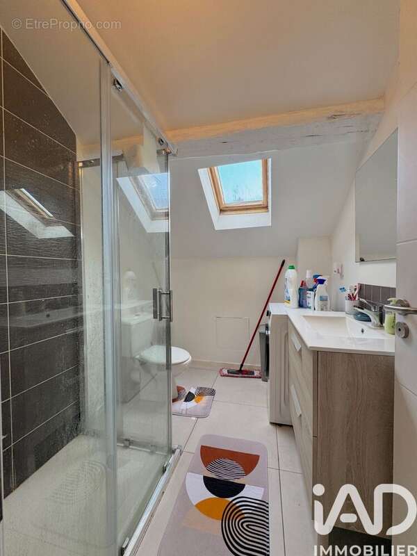 Photo 8 - Maison à MONTEREAU-FAULT-YONNE