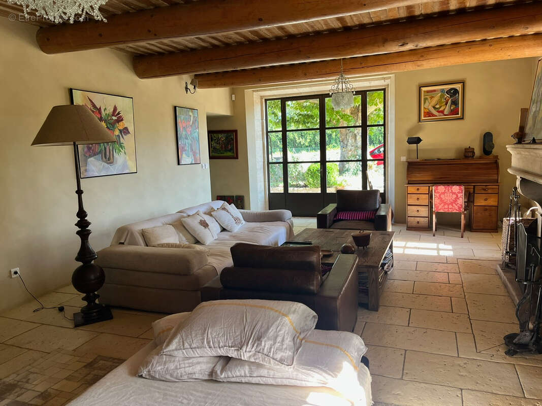 Maison à PLAN-D'ORGON