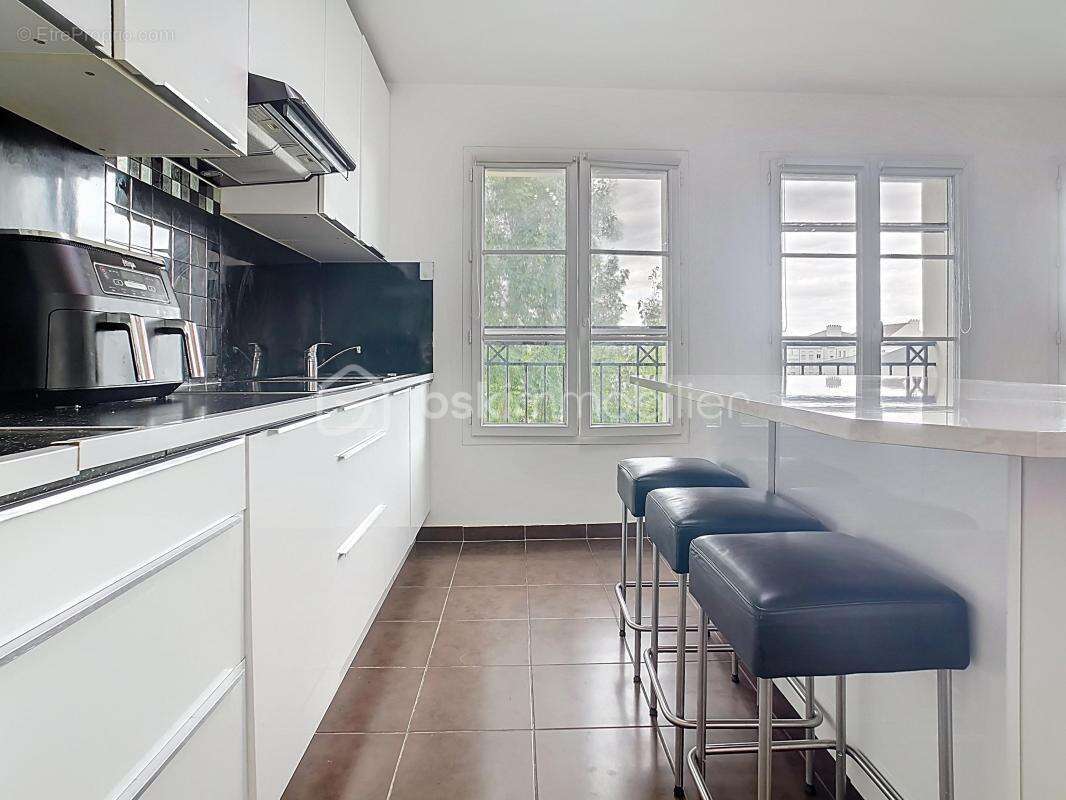 Appartement à SERRIS