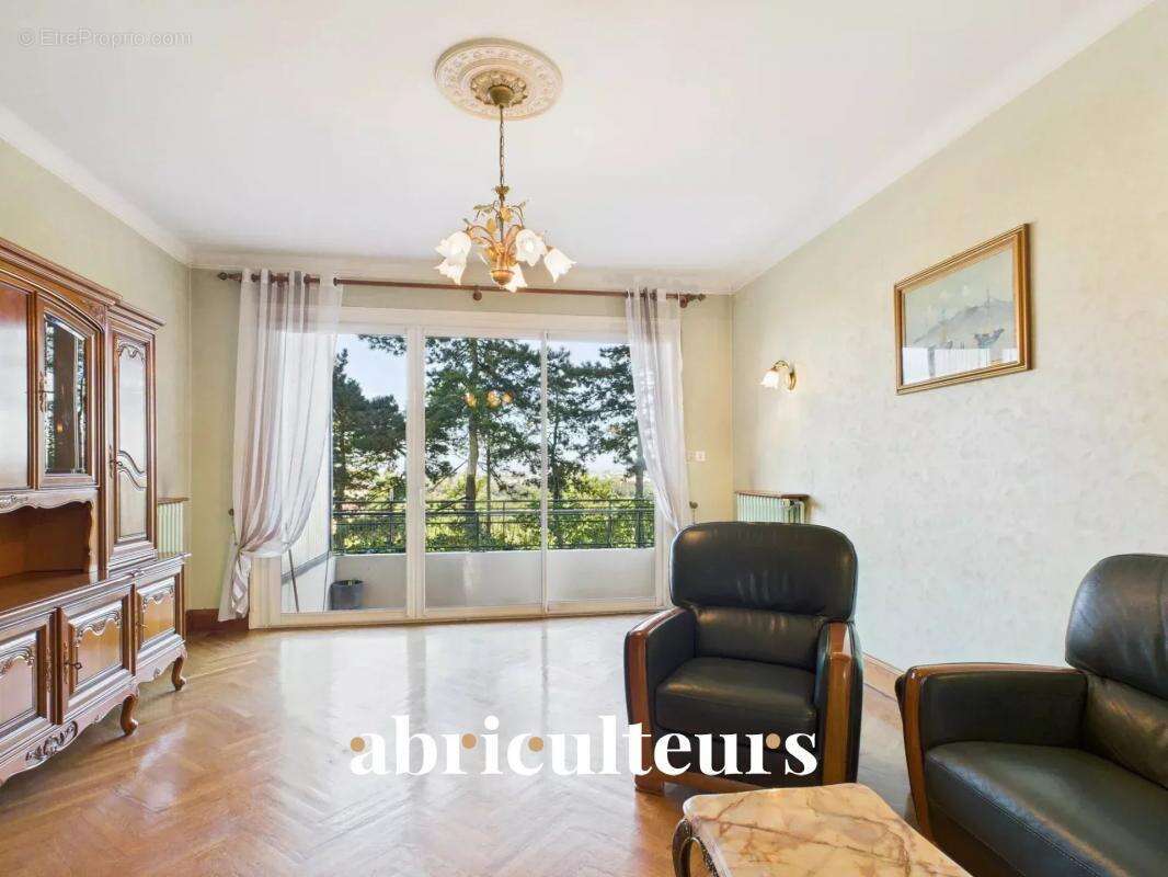 Appartement à LYON-4E