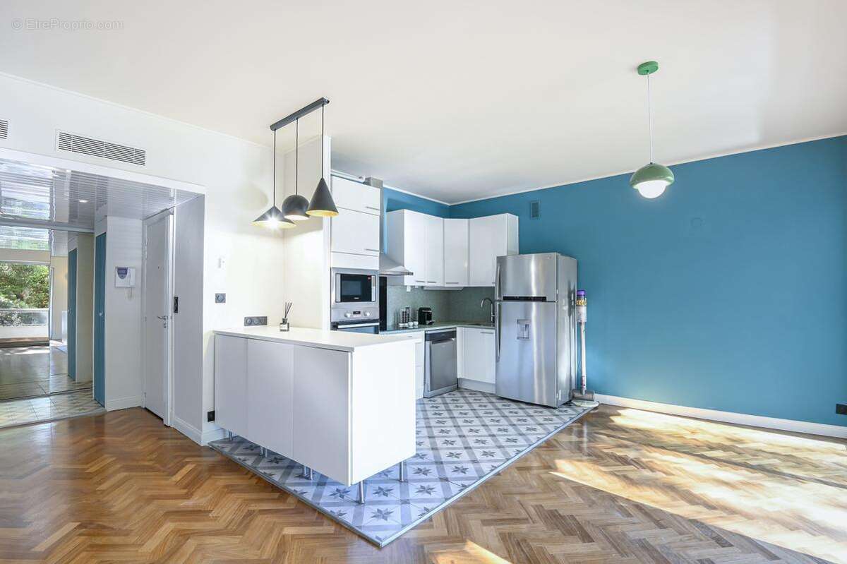 Appartement à MARSEILLE-8E