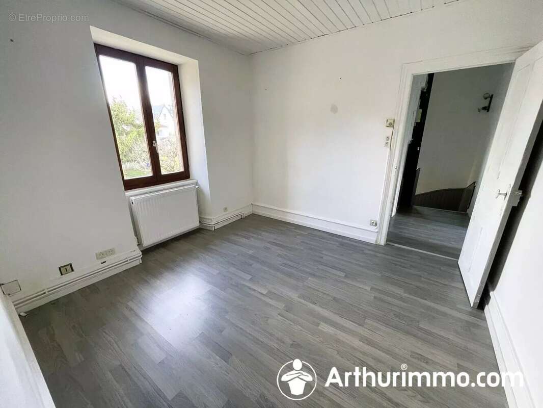 Maison à AUDINCOURT