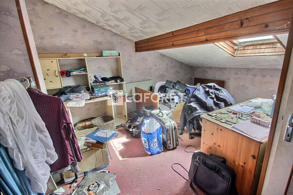 Maison à COURBEVOIE