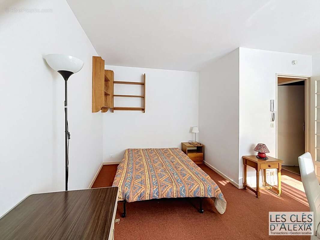 T1 bis 26,54 m² – lyon 7e – rue nicolai -  en exclusivité - photo 4