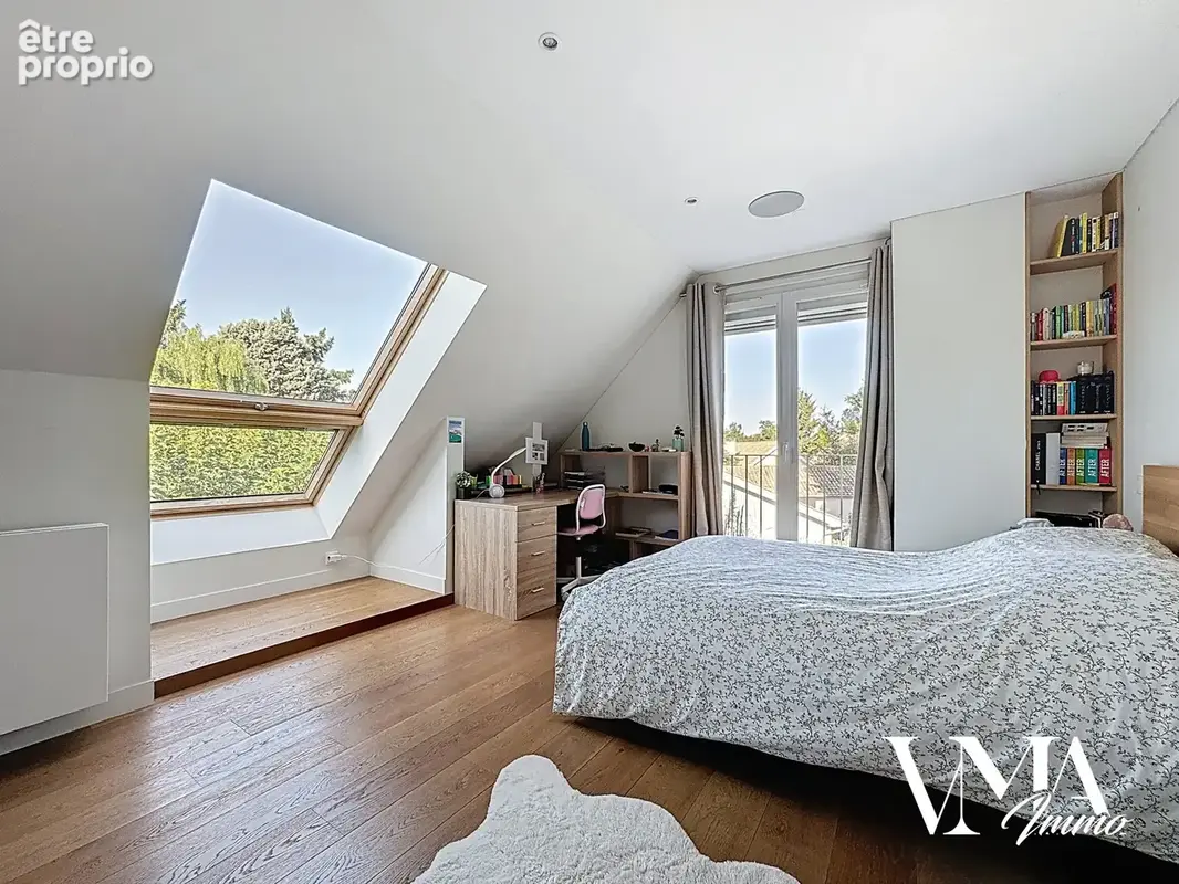 Maison de 175m2 avec piscine. Lissieu-Bois Dieu - photo 20