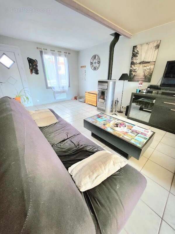 Photo 5 - Maison à CHARLY