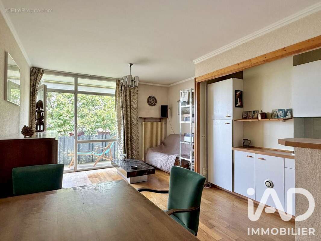 Photo 2 - Appartement à RIS-ORANGIS
