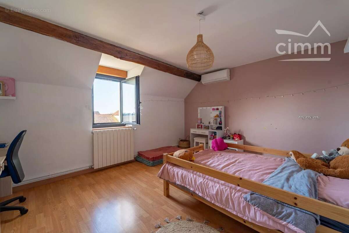 Maison à LA CHARITE-SUR-LOIRE