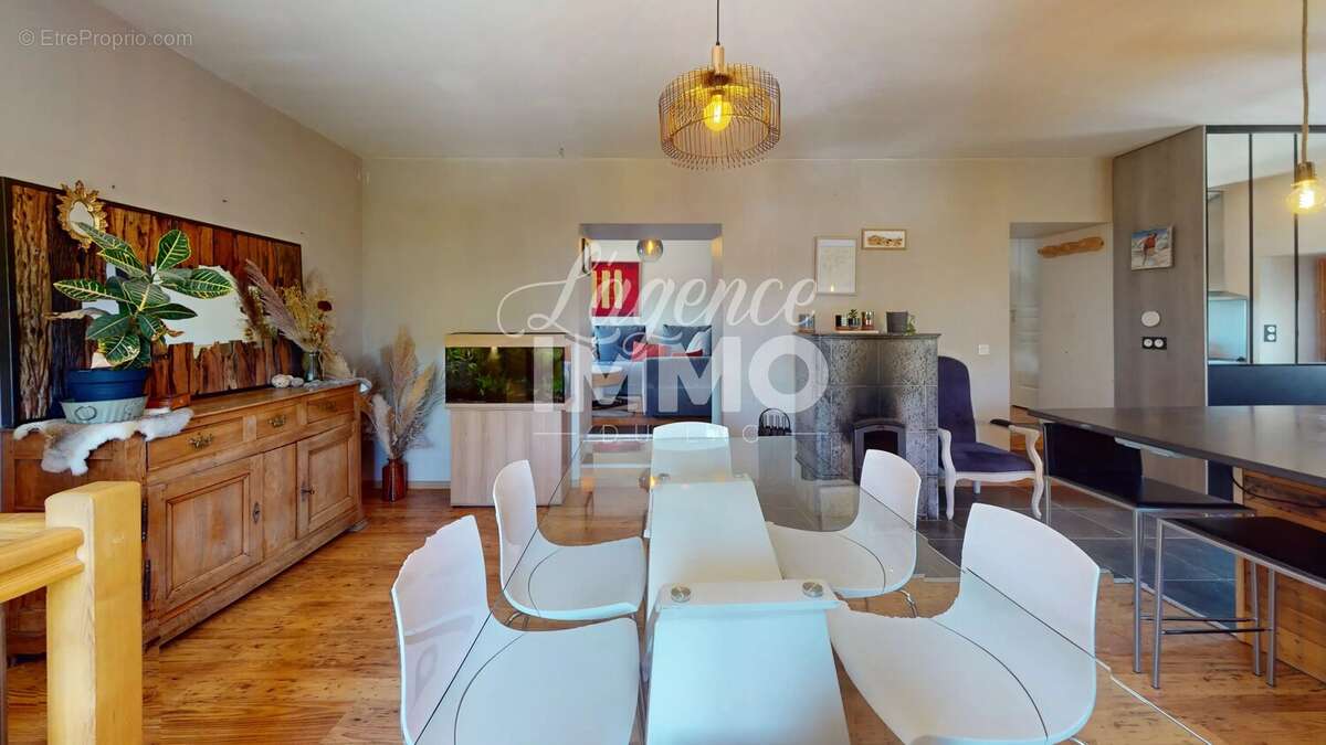 Appartement à SAINT-EUSTACHE
