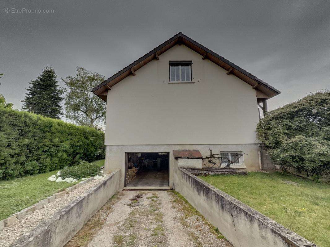 Maison à BRETENIERE de 155,45m² sur sous sol complet, 5 chambres, terrain 719 m² - photo 17