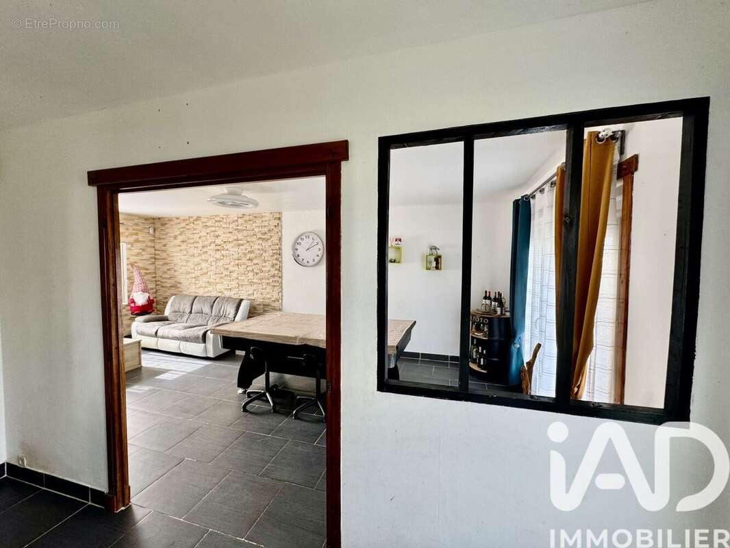 Photo 9 - Maison à SERMAISES