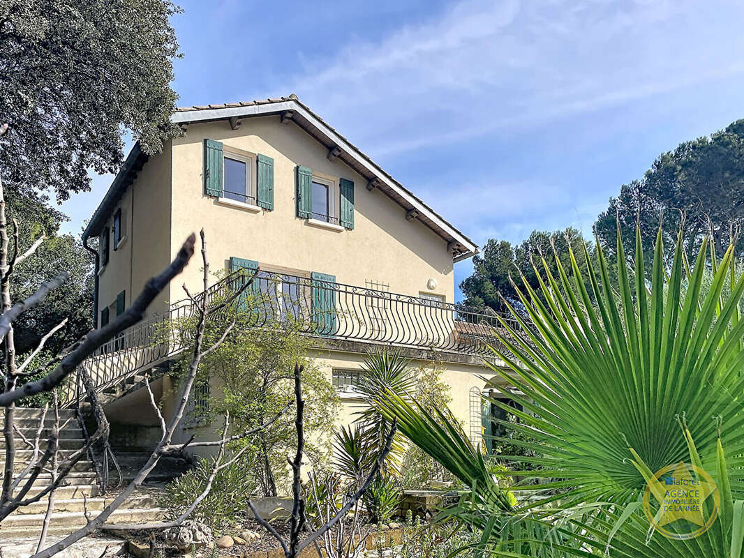 Maison à VILLENEUVE-LES-AVIGNON