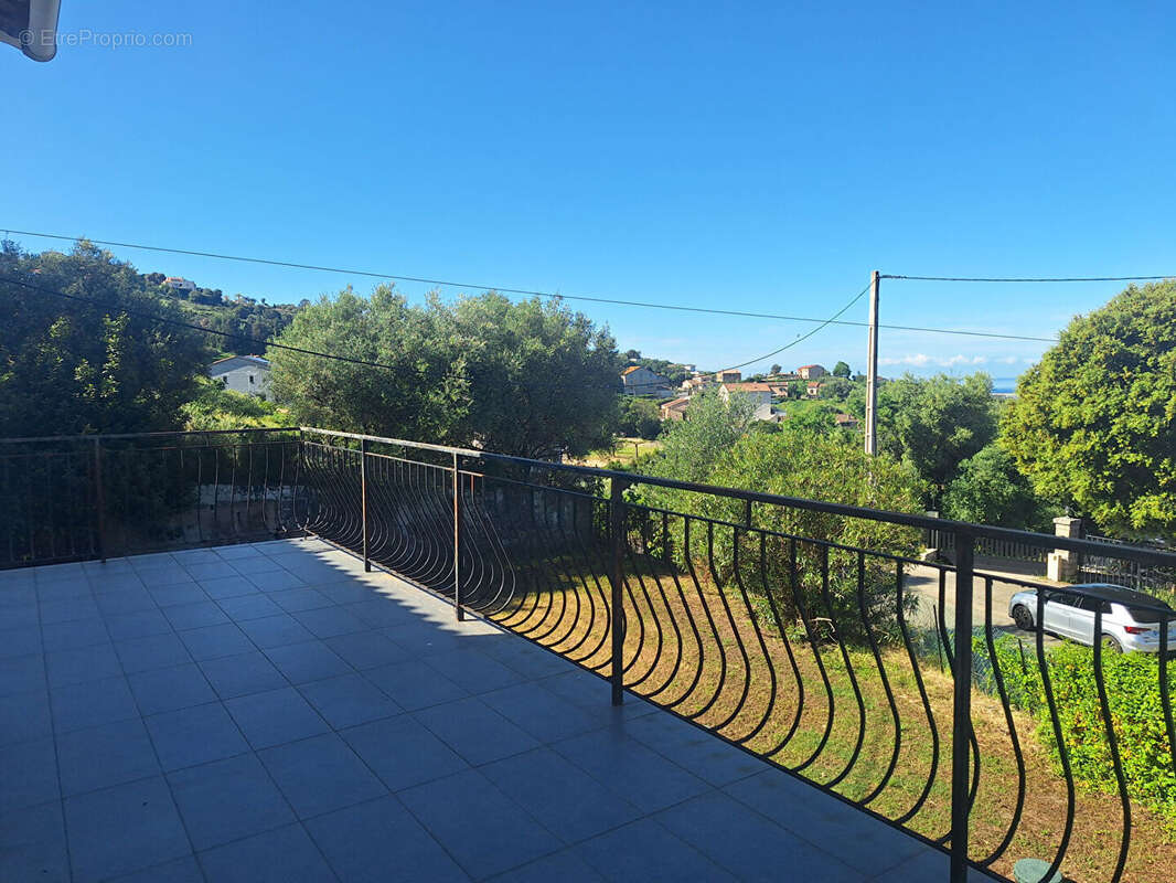 Maison à BASTELICACCIA