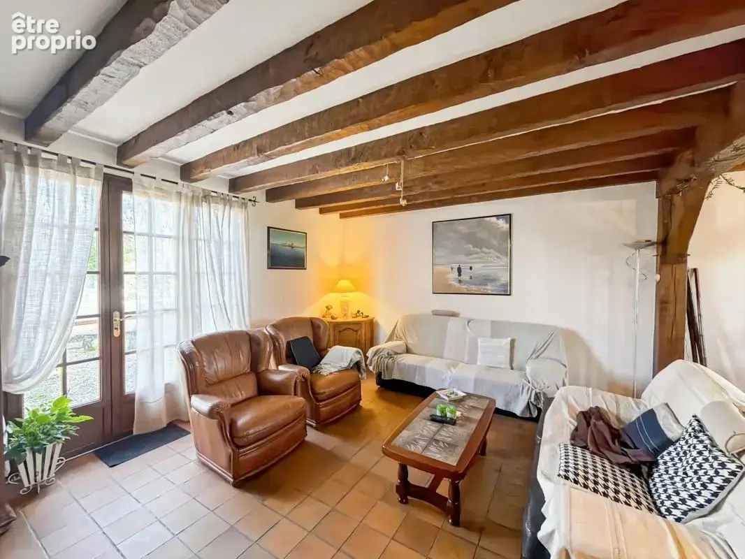 Jouy-le-potier – 7 pièces, 6 chambres, beau terrain : un beau potentiel à personnaliser ! - photo 4