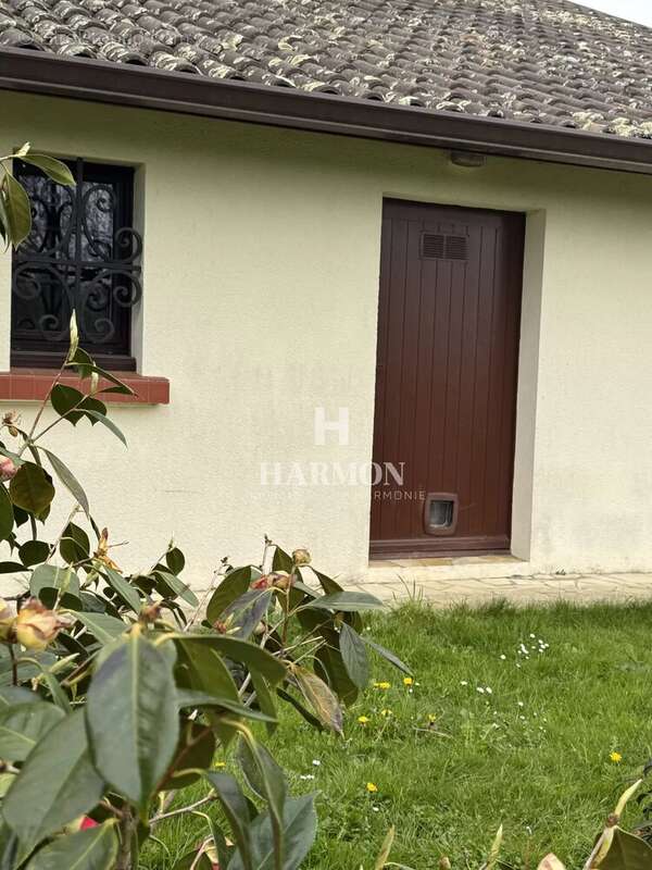 Maison à CASTAGNEDE