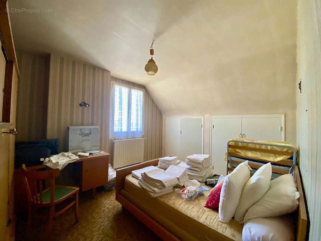 Saint-Brieuc ouest Maison de 140 m² avec accès indépendants - photo 4