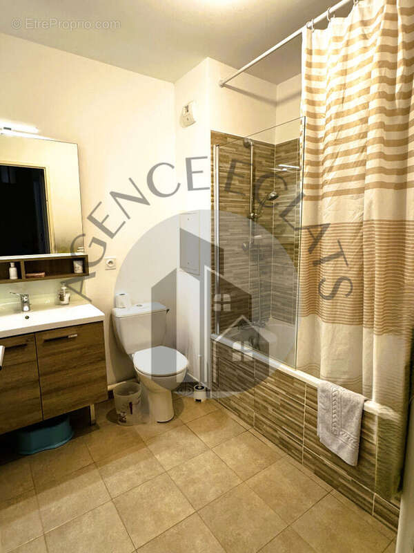 Maison à BUSSY-SAINT-GEORGES