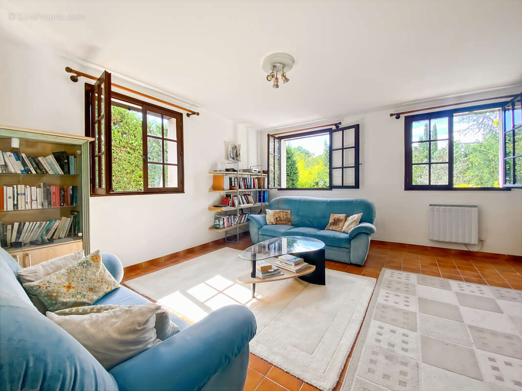 Maison à SAINT-PAUL-EN-FORET